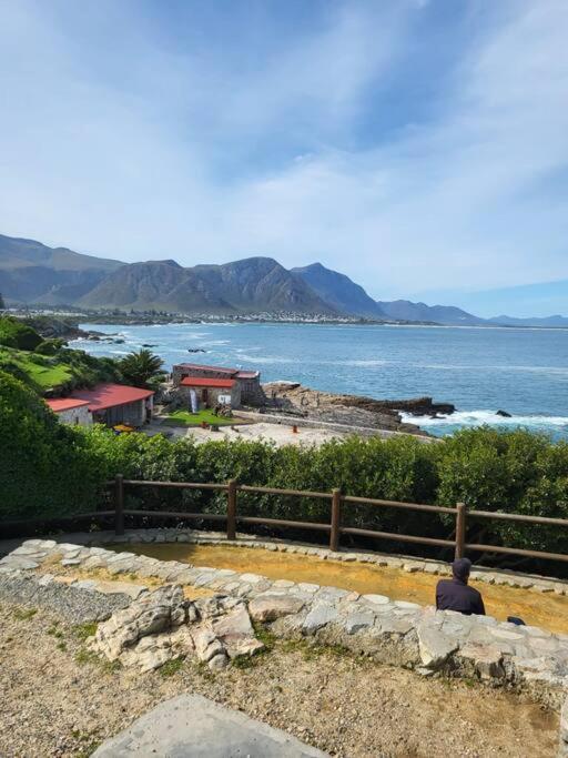 *Self-Check In - Whale Watching Paradise -Central* Hermanus Ngoại thất bức ảnh